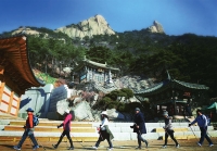 스틱과 하나 되어 걷는 노르딕워킹으로 조금씩, 가까이, 나에게